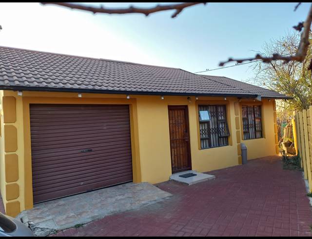 2 BEDROOM HOUSE SOLD IN MADADENI
